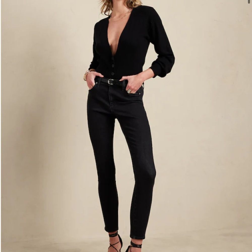 Banana republic mid rise black wash, skinny jeans-ankle length NWT size 26 or 28